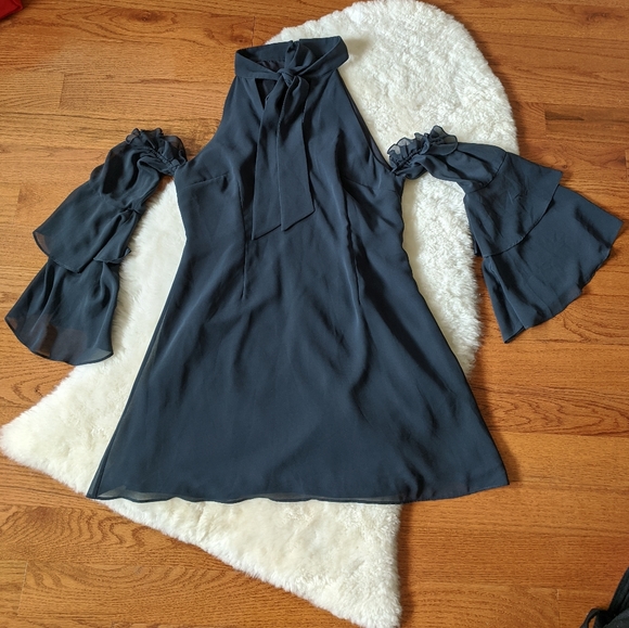 See copy listing / Keepsake Twilight Dreams Cold Shoulder Minidress xl - Picture 6 of 15